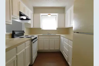 2214 Bernard Street, Denton, TX 76205 - Photo 6