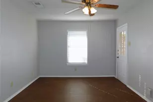 2214 Bernard St, Denton, TX 76205 - Photo 8