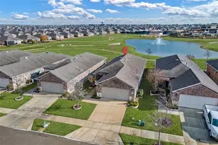 7629 Parade Dr, Little Elm, TX 76227 - Photo 18