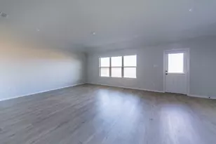 516 Ridgewood Dr, Van Alstyne, TX 75495 - Photo 2