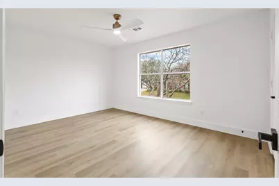 8200 Beverly Drive, North Richland Hills, TX 76182 - Photo 22