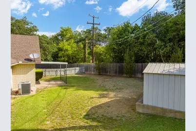 2621 Arroyo Road, Waco, TX 76710 - Photo 26