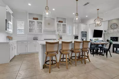 8901 Cypress Creek Road, Lantana, TX 76226 - Photo 4