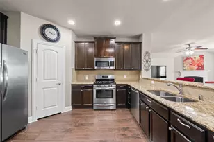 15917 Langsdale St, Frisco, TX 75036 - Photo 14