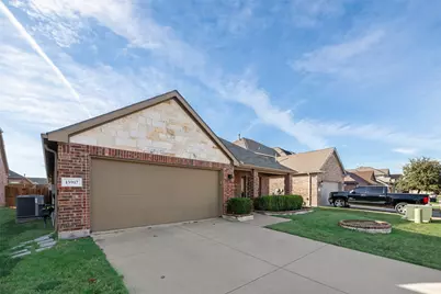 15917 Langsdale Street, Frisco, TX 75036 - Photo 2