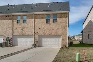 12964 Rockham Ln, Farmers Branch, TX 75234 - Photo 22