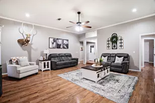 575 Mansfield Rd, Reno, TX 75462 - Photo 6