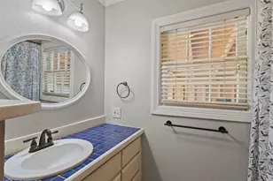 302 S Bradley St, McKinney, TX 75069 - Photo 12