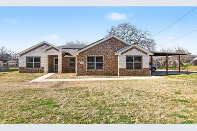 621 N Avenue B, Springtown, TX 76082 - Photo 1