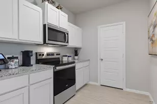 3037 Maple Orch Ln, Fort Worth, TX 76140 - Photo 6