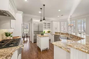 2709 Mesquite Ln, Grapevine, TX 76051 - Photo 6