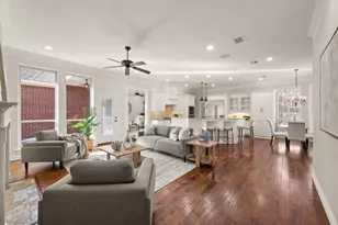 2709 Mesquite Ln, Grapevine, TX 76051 - Photo 1