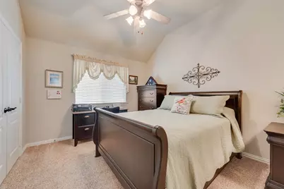 212 Park Meadows Drive, Euless, TX 76039 - Photo 28