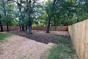 1603 Franklin Ave, Bonham, TX 75418 - Photo 22