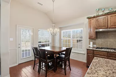 1805 River Run Drive, DeSoto, TX 75115 - Photo 14