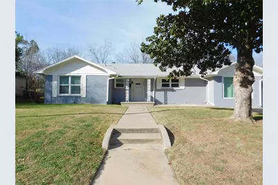 819 Thomas Street, Denton, TX 76201 - Photo 1