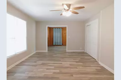 819 Thomas Street, Denton, TX 76201 - Photo 10