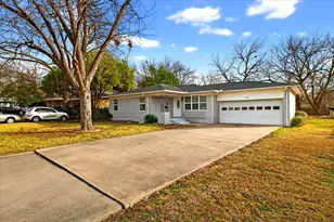 1807 W Josephine St, McKinney, TX 75069 - Photo 2