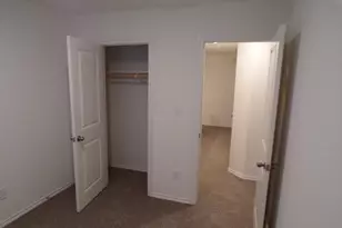 320 S Main St, Bonham, TX 75418 - Photo 16