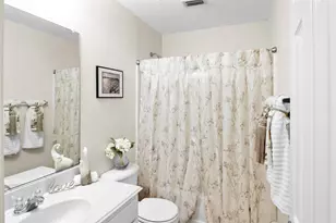 604 Brookbank Dr, Crowley, TX 76036 - Photo 6