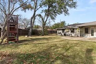 4117 Keele Dr, Garland, TX 75041 - Photo 38