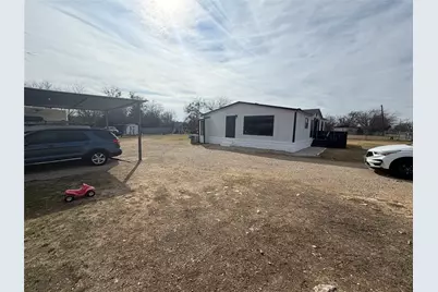 222 Hix Road, Cleburne, TX 76031 - Photo 2