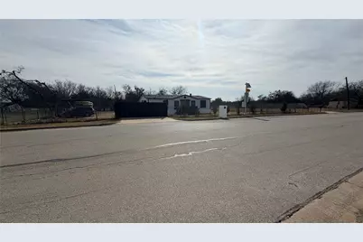 222 Hix Road, Cleburne, TX 76031 - Photo 12