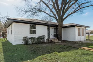 101 E Marshall St, Palmer, TX 75152 - Photo 2