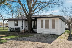 101 E Marshall St, Palmer, TX 75152 - Photo 6