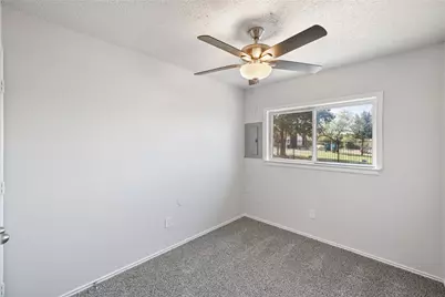 2540 Avenue H, Fort Worth, TX 76105 - Photo 10