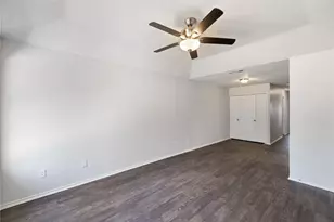 2540 Avenue H, Fort Worth, TX 76105 - Photo 4