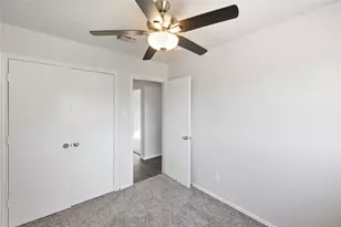 2540 Avenue H, Fort Worth, TX 76105 - Photo 12