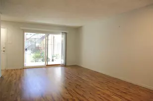 5323 Fleetwood Oaks Ave, Dallas, TX 75235 - Photo 4