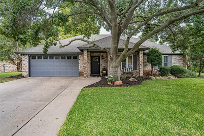 911 Meadowlark Lane, Granbury, TX 76048 - Photo 1