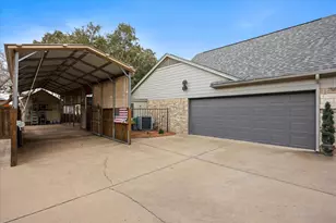 3103 Rim Rock Ct, Granbury, TX 76049 - Photo 24