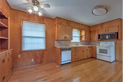 9830 Crestwick Drive, Dallas, TX 75238 - Photo 10