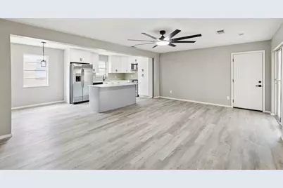 9643 Altacrest Drive, Dallas, TX 75227 - Photo 4