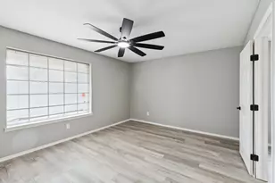 9643 Altacrest Dr, Dallas, TX 75227 - Photo 12