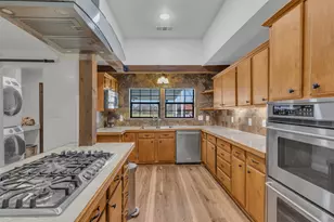 906 Griffith Ave, Terrell, TX 75160 - Photo 14