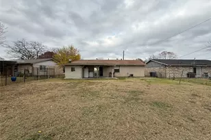 801 Tearose Dr, Garland, TX 75040 - Photo 18