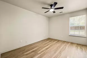 274 S St Augustine Dr, Dallas, TX 75217 - Photo 24