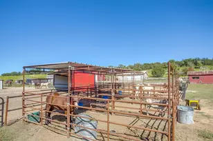 2061 Co Rd 302, Glen Rose, TX 76043 - Photo 30