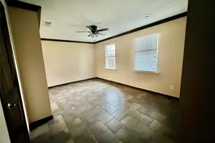 1919 Muncie, Dallas, TX 75212 - Photo 12