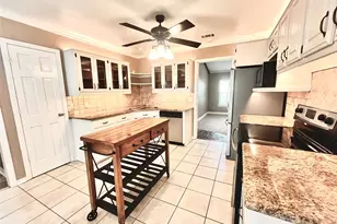 15555 Mosscove Cir, Dallas, TX 75248 - Photo 4