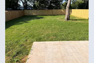 716 E 5th Street, Bonham, TX 75418 - Photo 12