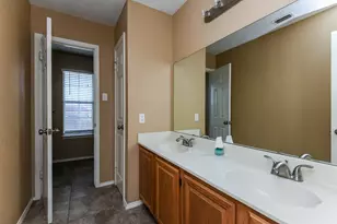 2208 Havenwood Dr, Arlington, TX 76018 - Photo 14