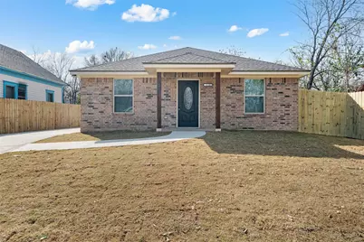 1126 N 11th Street, Waco, TX 76707 - Photo 1