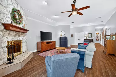 115 E Kiowa Drive, Gainesville, TX 76240 - Photo 6