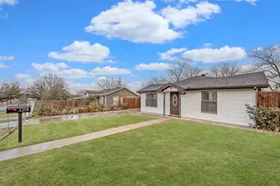 3314 NW 28th St, Fort Worth, TX 76106 - Photo 2