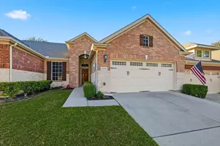 9909 Derwent Dr, Plano, TX 75025 - Photo 2